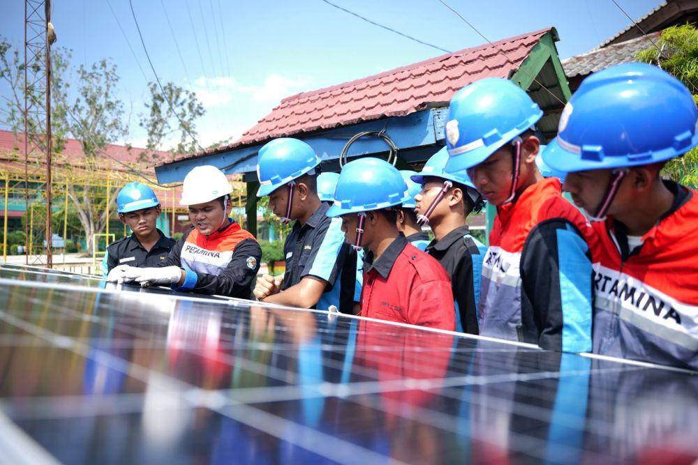 Instalasi panel surya yang dilakukan Pertamina. (dok Pertamina)