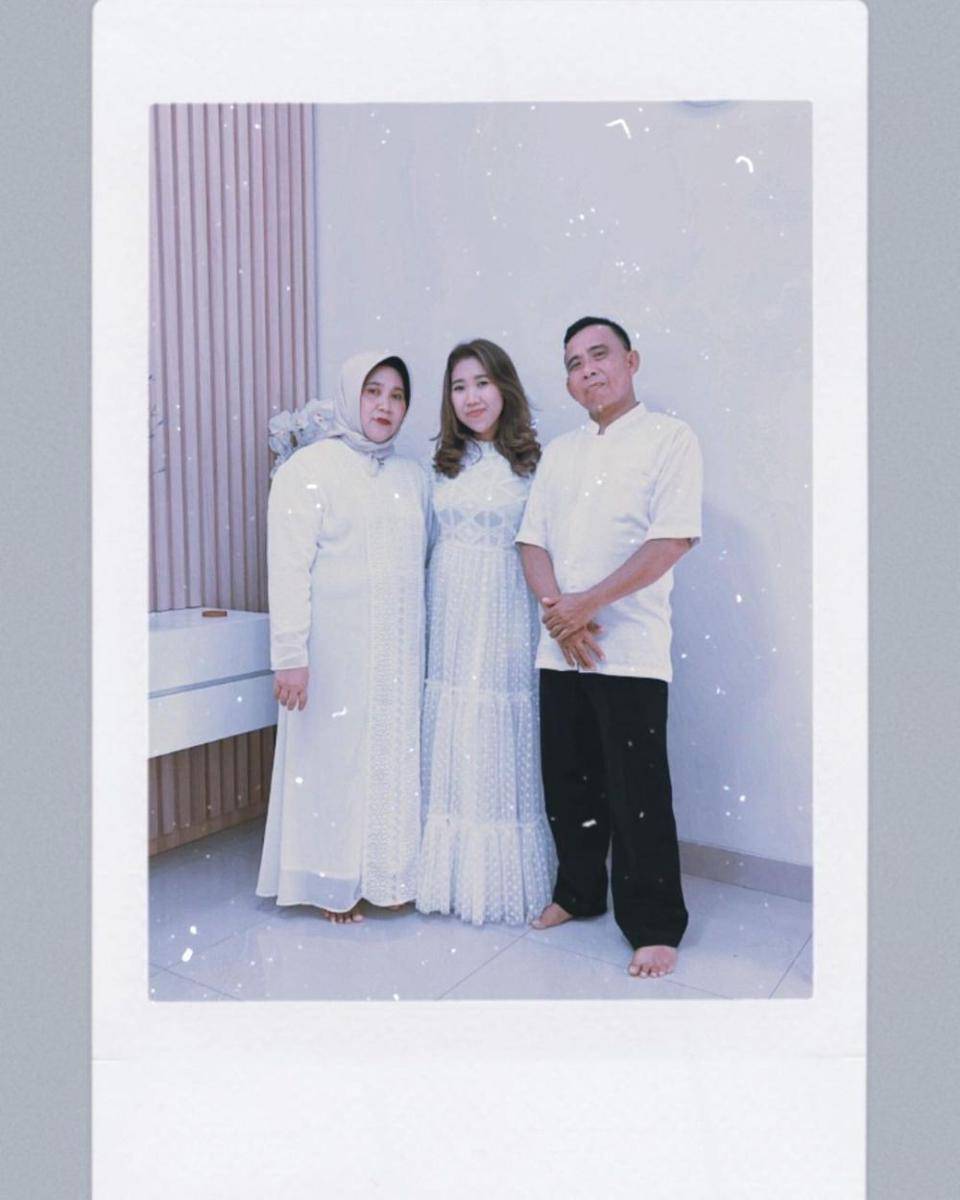 rumah orangtua Kiky Saputri (Instagram.com/kikysaputrii)