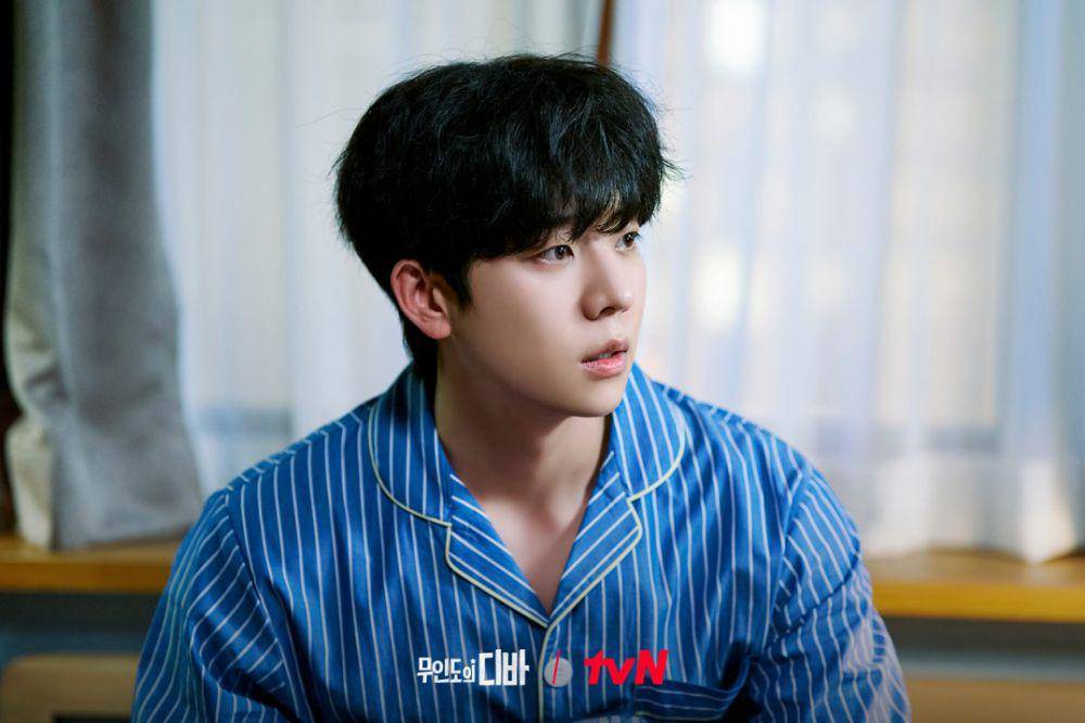 cuplikan Chae Jong Hyeop di drakor Castaway Diva (dok. tvN/무인도의 디바)