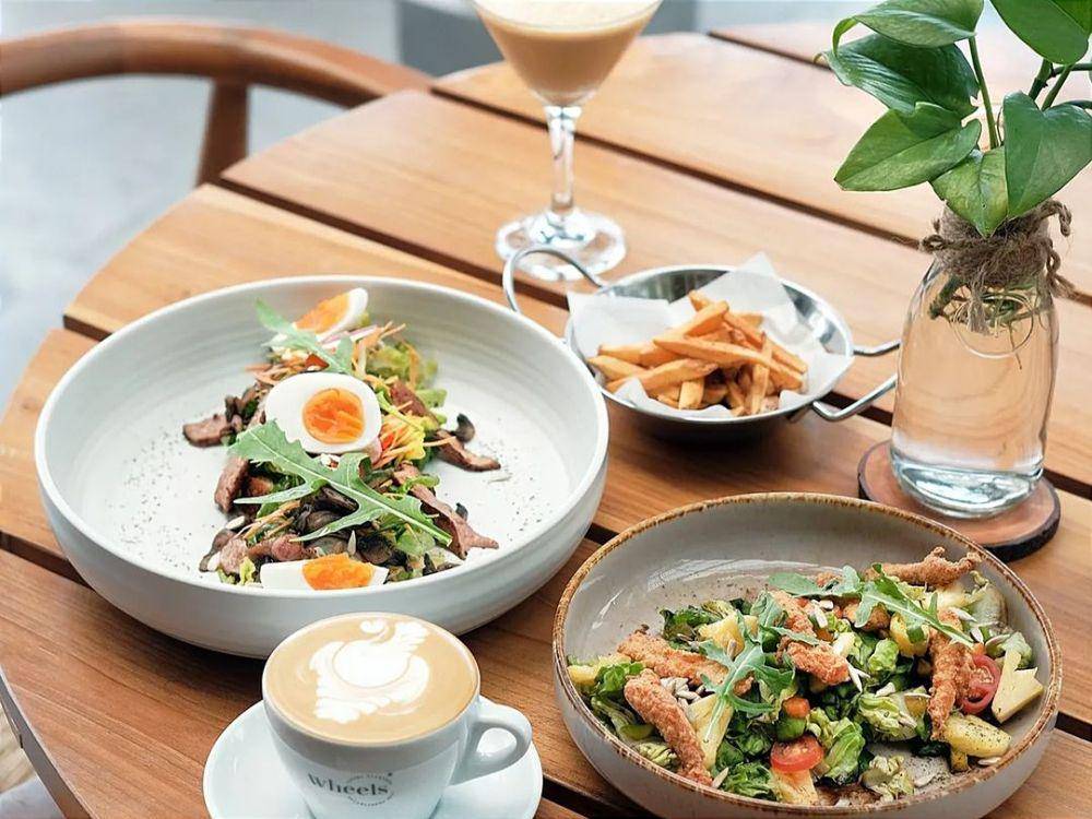 ilustrasi menu di wheels coffee roasters (instagram.com/wheelscoffeeroasters)