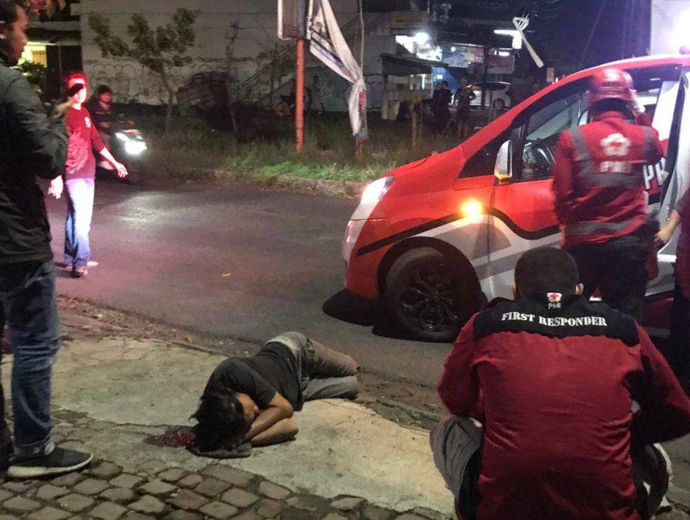 Penemuan korban terkapar bersimbah darah di Malang. (Dok. Polsek Pakis)