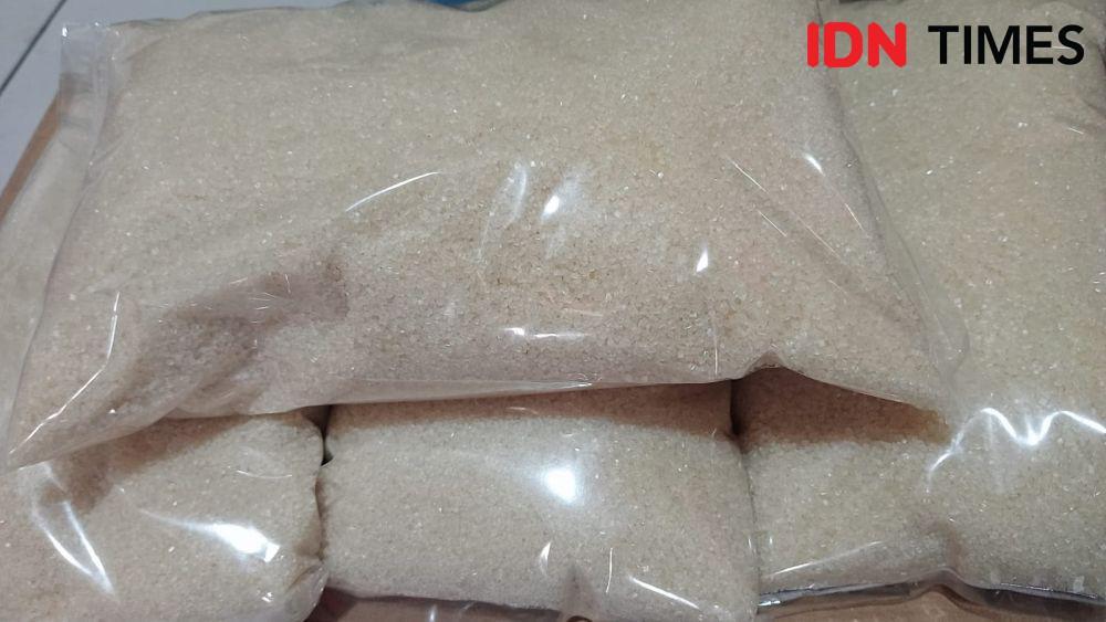Harga gula pasir eceran tertinggi tembus Rp17 ribu perkilogram/IDN Times/ Riyanto