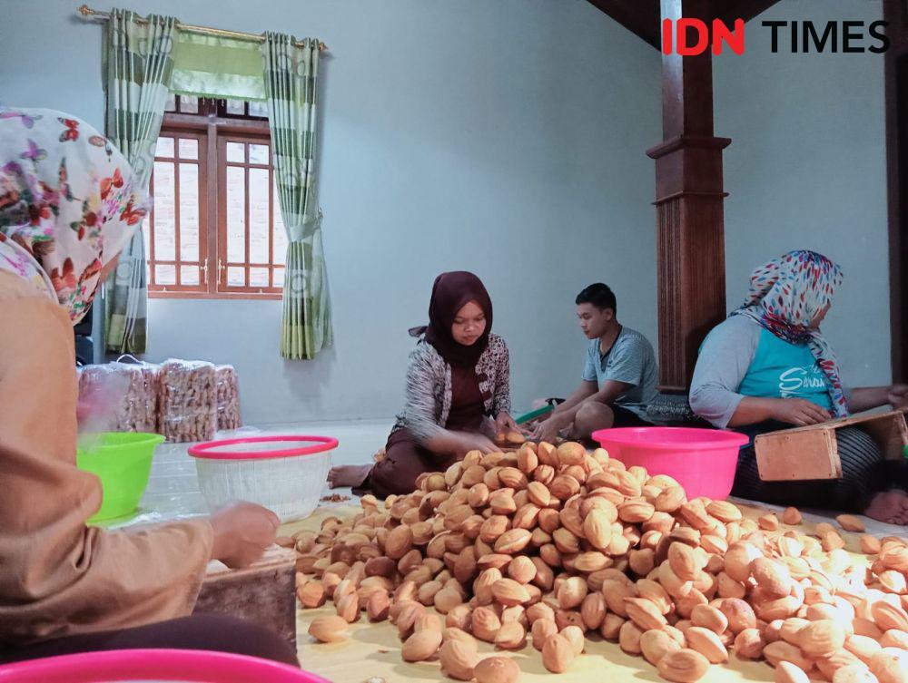 UMKM Magetan Tercekik Harga Gula, Eceran Tembus Rp17 Ribu