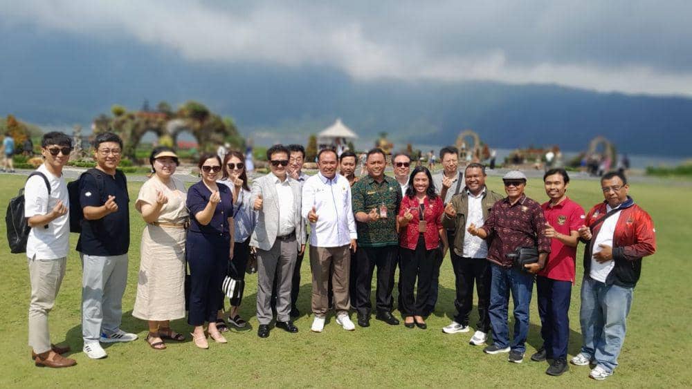 Jurnalis Korea Terpesona Melihat Dua Objek Wisata di Tabanan