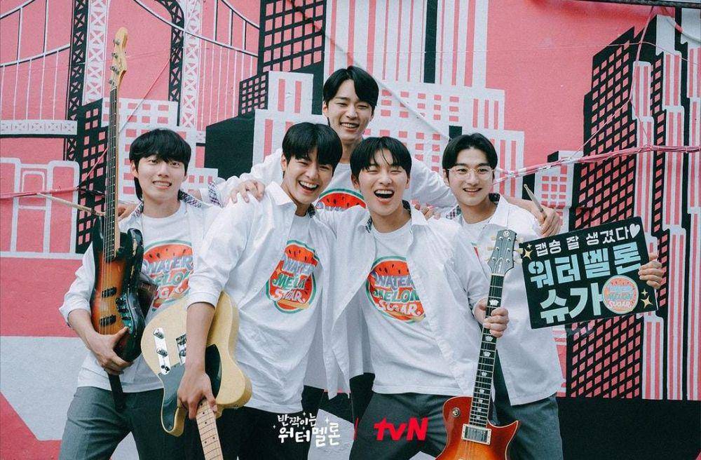 para pemeran drama Twinkling Watermelon (instagram.com/tvn_drama)