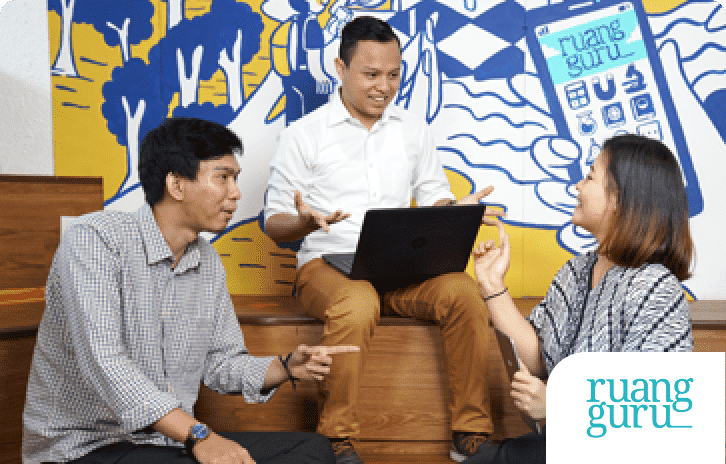 ilustrasi bekerja di Ruangguru (ruangguru.com/program)