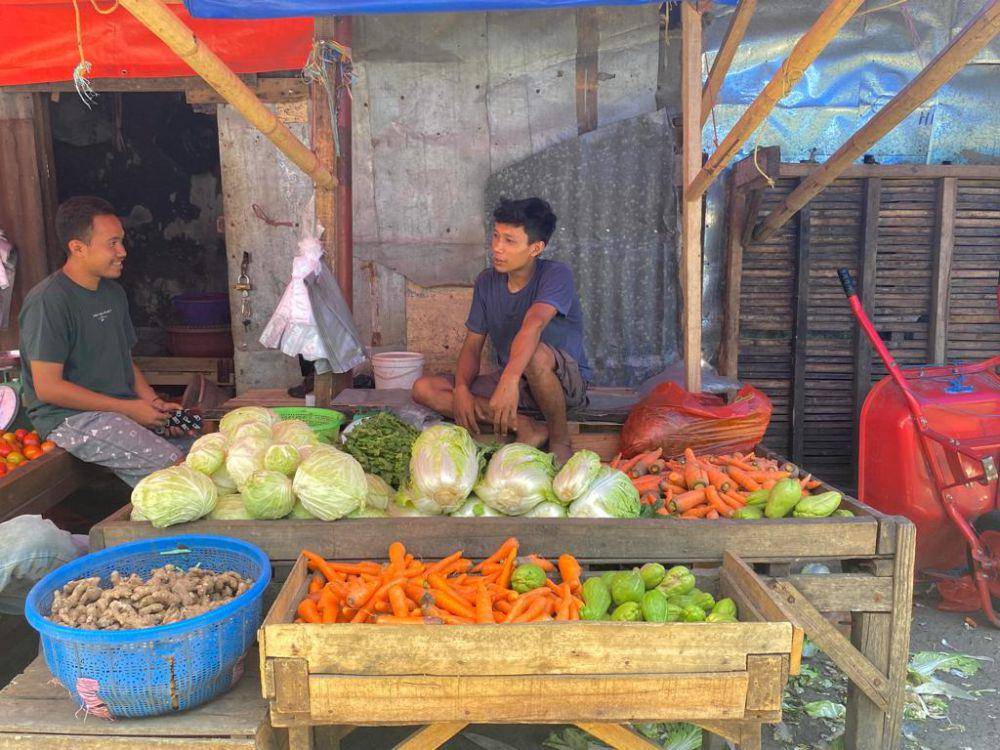 Suasana di Pasar Terong Makassar, Selasa (7/11/2023). IDN Times/Istiqlalia Putry