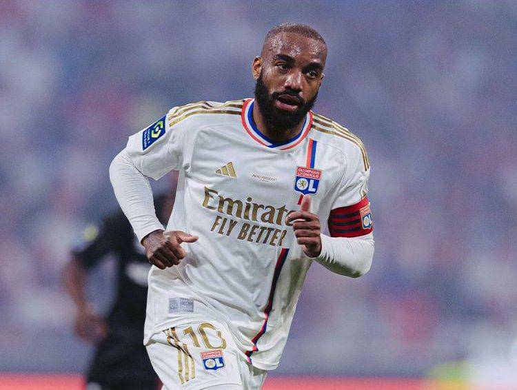 Alexandre Lacazette (instagram.com/ol)