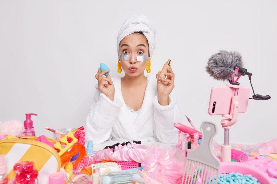Kesempatan untuk Beauty Enthusiast, Dapat Jutaan Lewat Livestream!