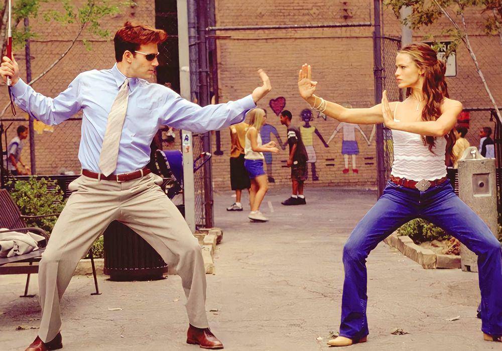 potret Ben Affleck dan Jennifer Garner di film Daredevil (dok. Marvel Studios/Daredevil)