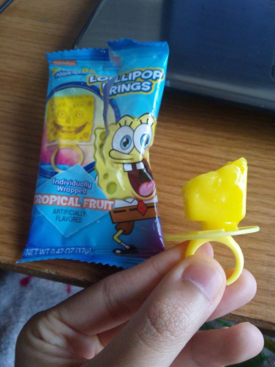potret bentuk permen lolipop gak sesuai ekspektasi (reddit.com/r/ExpectationVsReality)