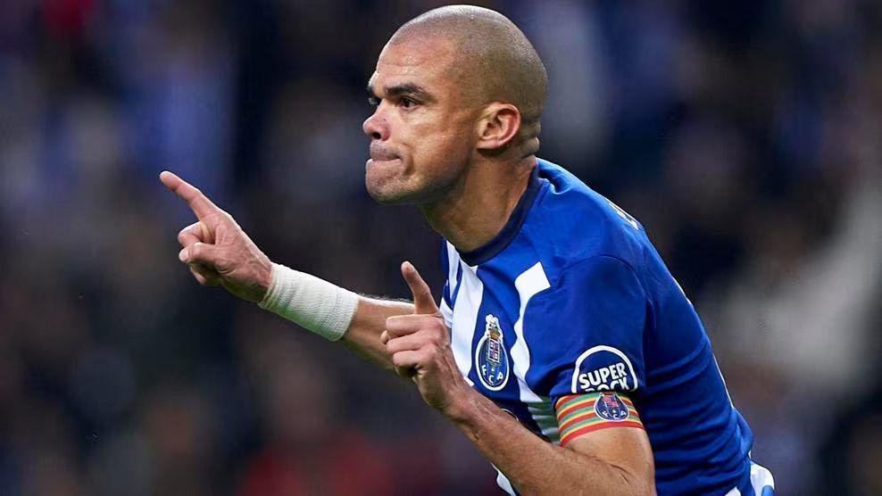 5 Pencetak Gol Tertua di Liga Champions Eropa, Pepe Pecahkan Rekor!
