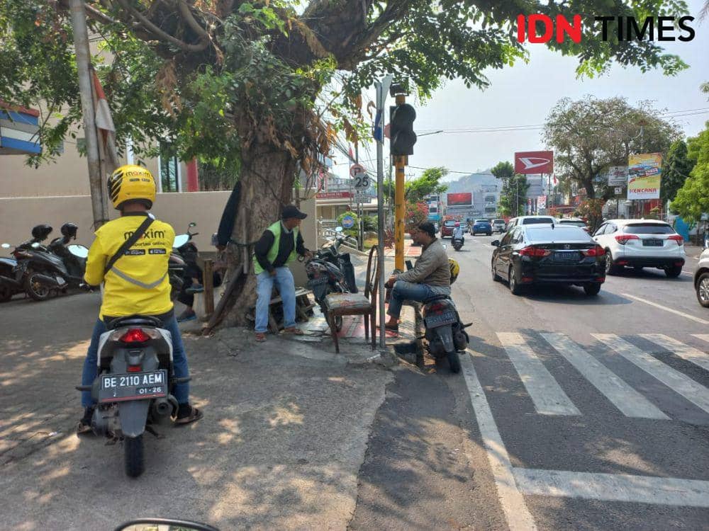 Ojol Kompak Tolak Rencana Pendataan Pajak Kendaraan di SPBU Lampung