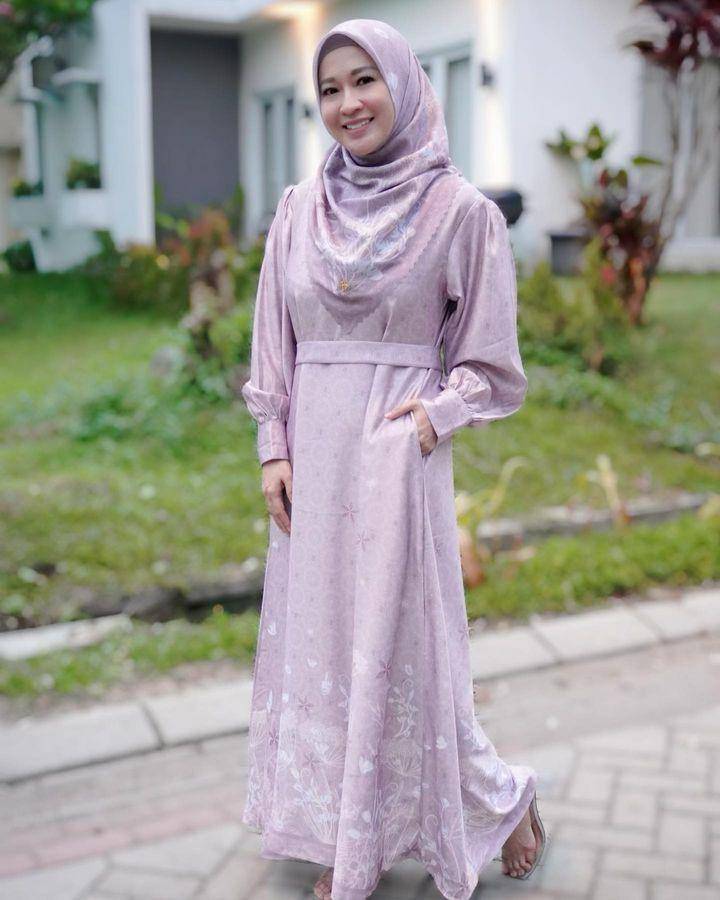 OOTD Okie Agustina (instagram.com/okieagustina_)