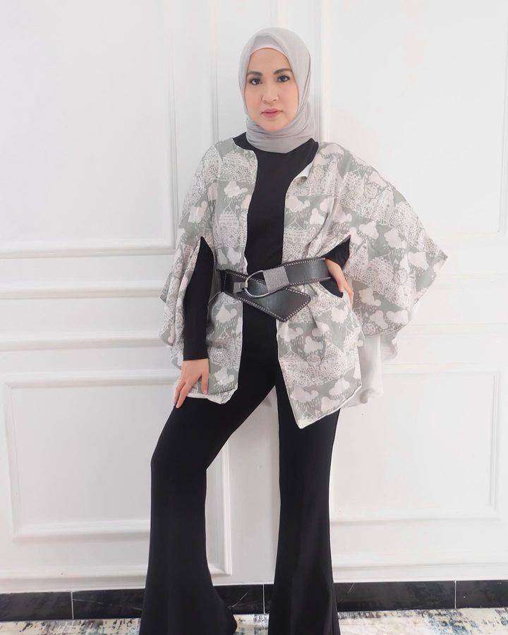 OOTD Okie Agustina (instagram.com/okieagustina_)