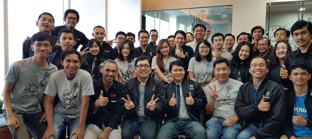 ilustrasi bekerja di PT DEWAWEB (dewaweb.com)