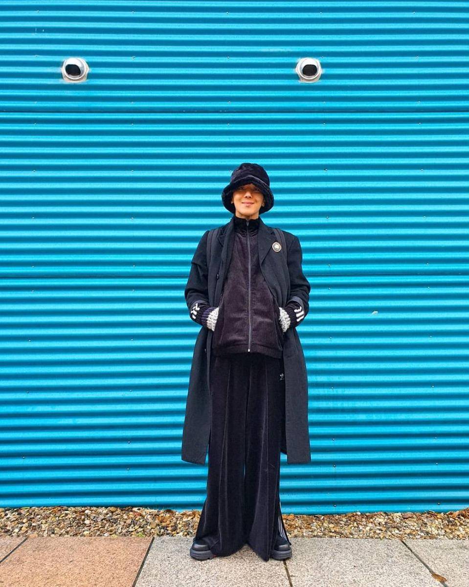 celana oversize ala Mino WINNER (instagram.com/realllllmino)