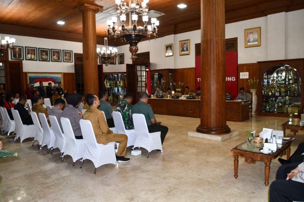 Suasana rakor pembahasan penertiba tugu perguruan silat di Tulungagung. IDN Times/ istimewa