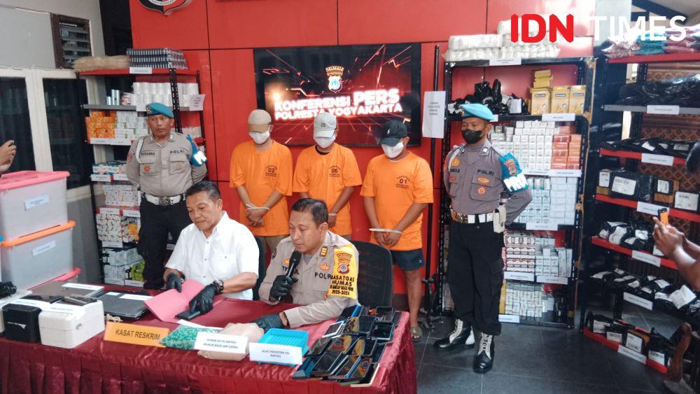 Sindikat Obat Palsu Pakai Review Bohongan untuk Kelabui Konsumen