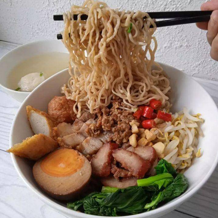 Bakmi Macan Serpong (instagram.com/bakmimacanserpong)