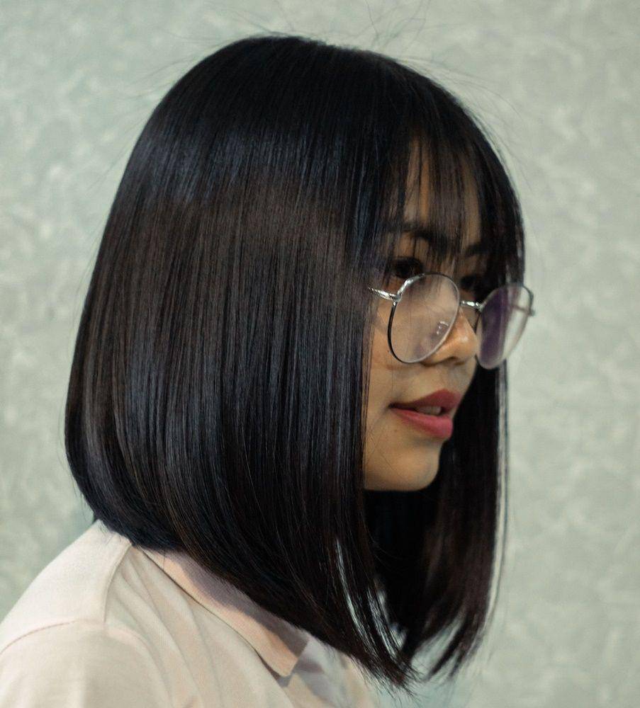 model rambut bob nungging (unsplash.com/Dev Asangbam)