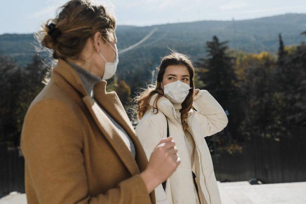 ilustrasi teman (pexels.com/Arina Krasnikova)