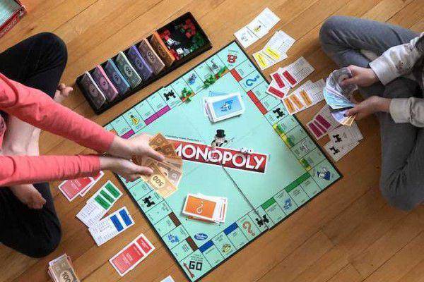Ilustrasi board game (unsplash.com)