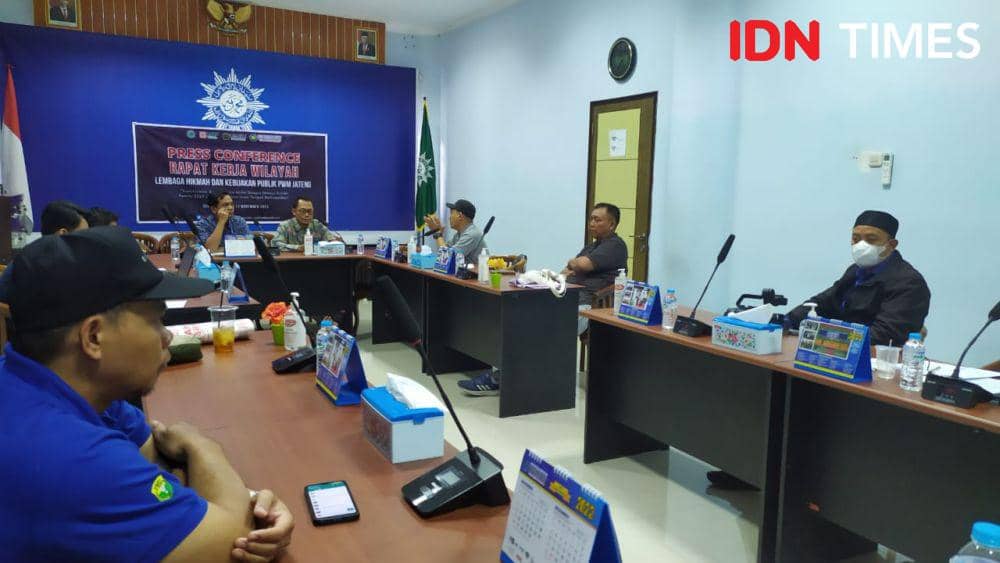 Sekretaris LHKP PWM Jateng Wahidin Hasan memberi penjelasan mengenai seberapa besar kekuatan para caleg dari unsur Muhammadiyah. (IDN Times/Fariz Fardianto (