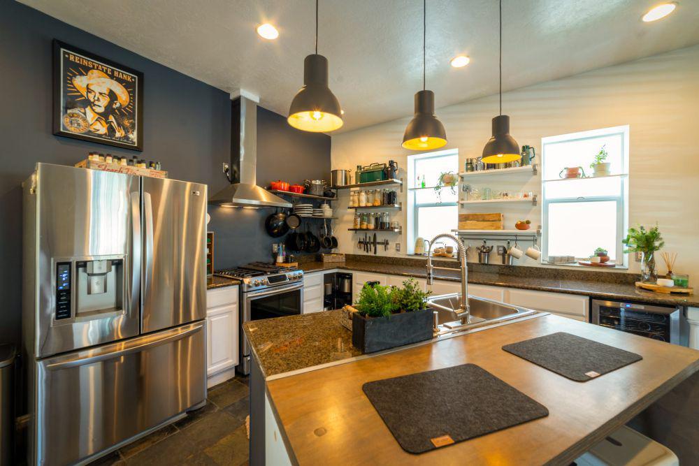 10 Ide Desain Dapur Minimalis Estetis, Cocok untuk Pasangan Muda