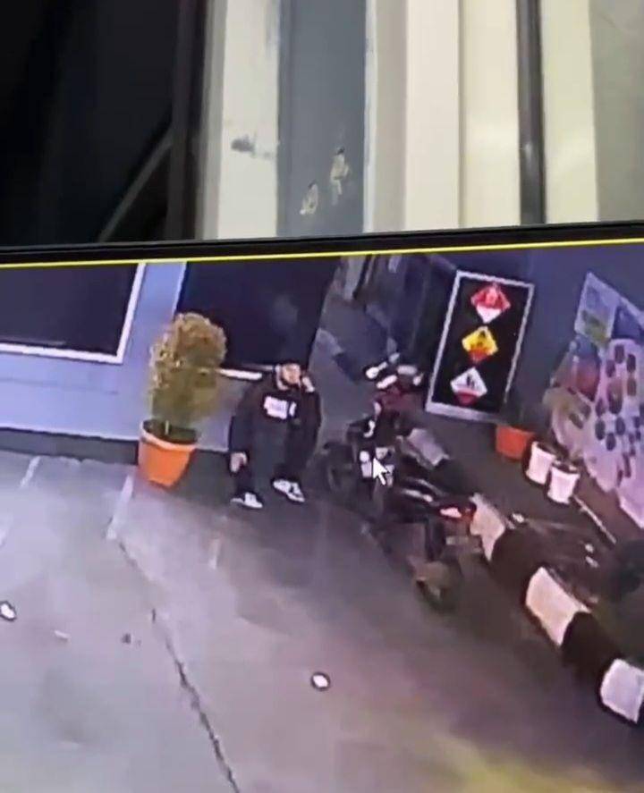 Terduga pelaku yang merekam video di toilet SPBU. (Dok. Istimewa)