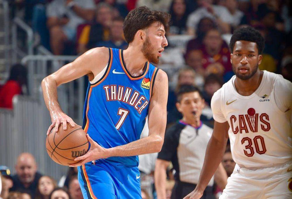 Chet Holmgren (7) saat bertanding menghadapi Cleveland Cavaliers. (instagram.com/okcthunder)