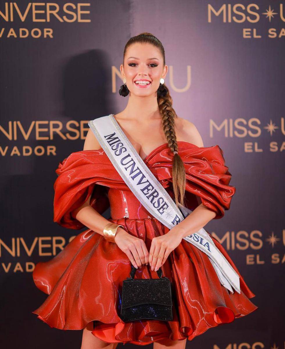 Potret Finalis Paling Standout di Welcome Dinner Miss Universe 2023 (Instagram.com/missuniversosv)