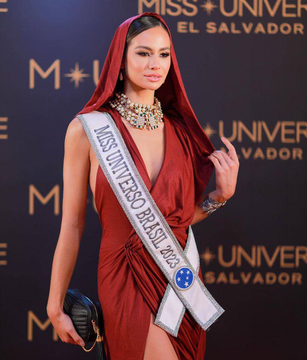 Potret Finalis Paling Standout di Welcome Dinner Miss Universe 2023 (Instagram.com/missuniversosv)