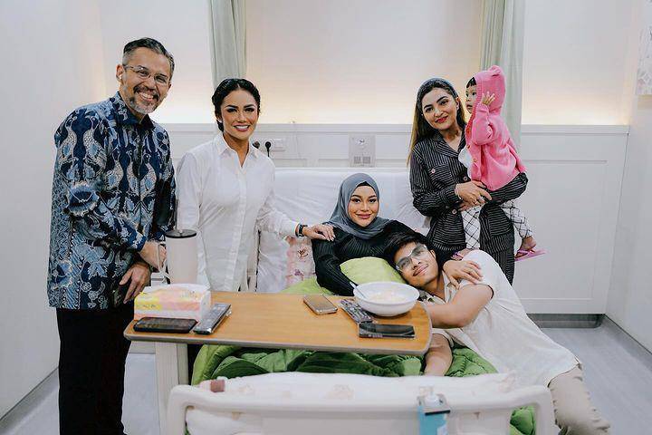 Aurel melahirkan anak kedua (Instagram.com/aurelie.hermansyah)