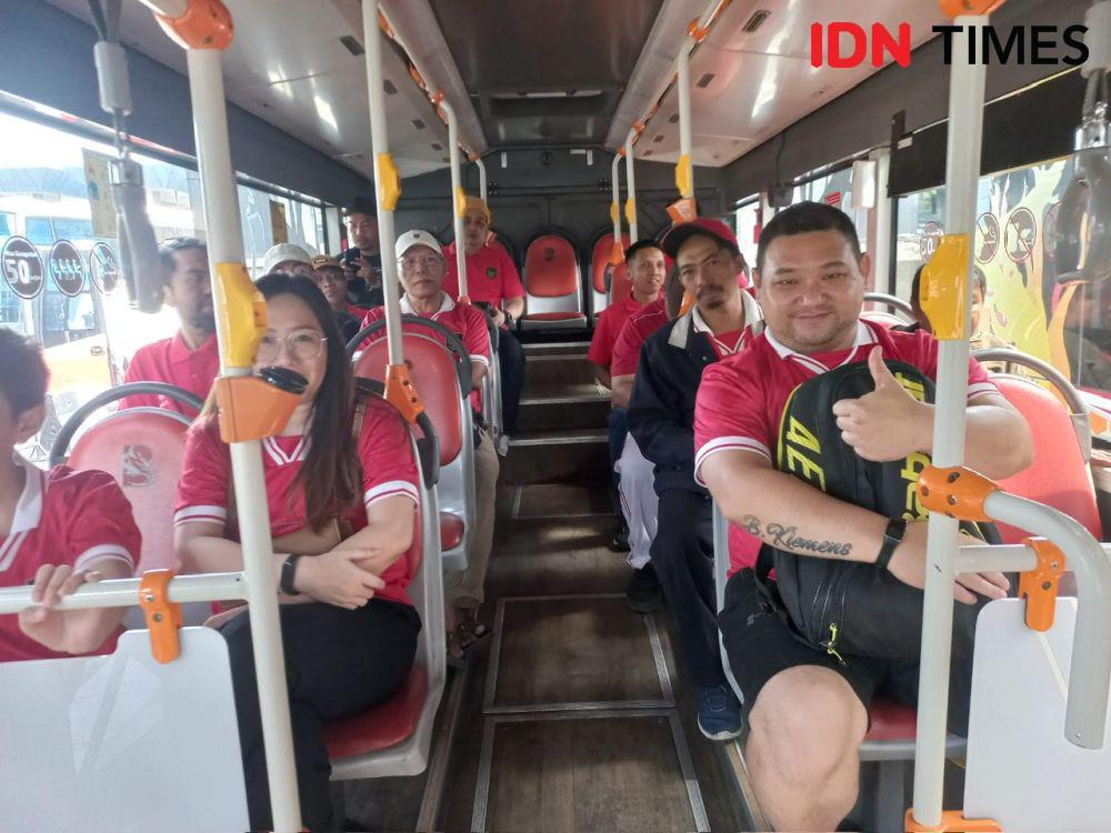 Nonton Piala Dunia di GBT Naik Shuttle Bus, Nyaman!