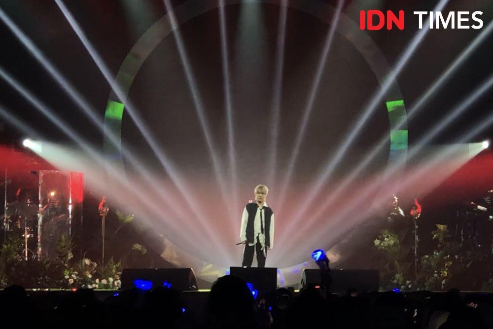 6 Aksi Yesung di Konser Unfading Sense, Bohongi Fans Kalau Ada Mark!