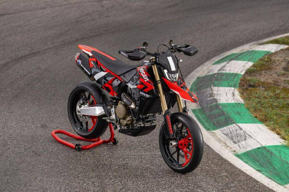 Spesifikasi Hypermotard 698 Mono (Ducati)