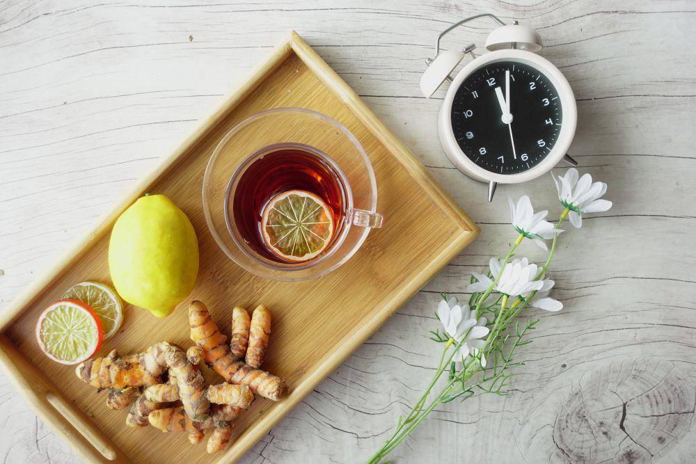 ilustrasi teh herbal (unsplash.com/Towfiqu barbhuiya)