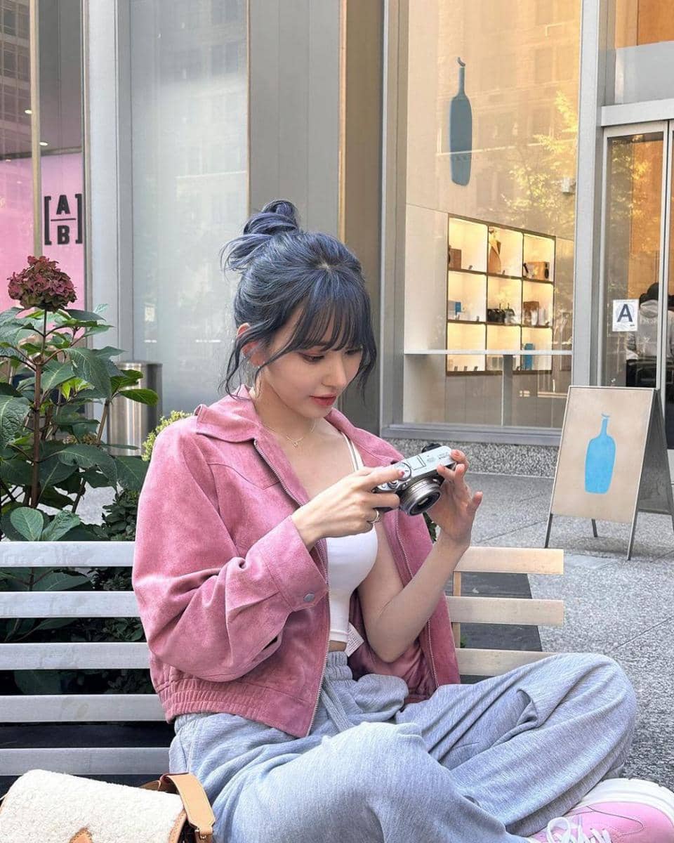 ide OOTD nuansa pink ala Sakura LE SSERAFIM (instagram.com/39saku_chan)