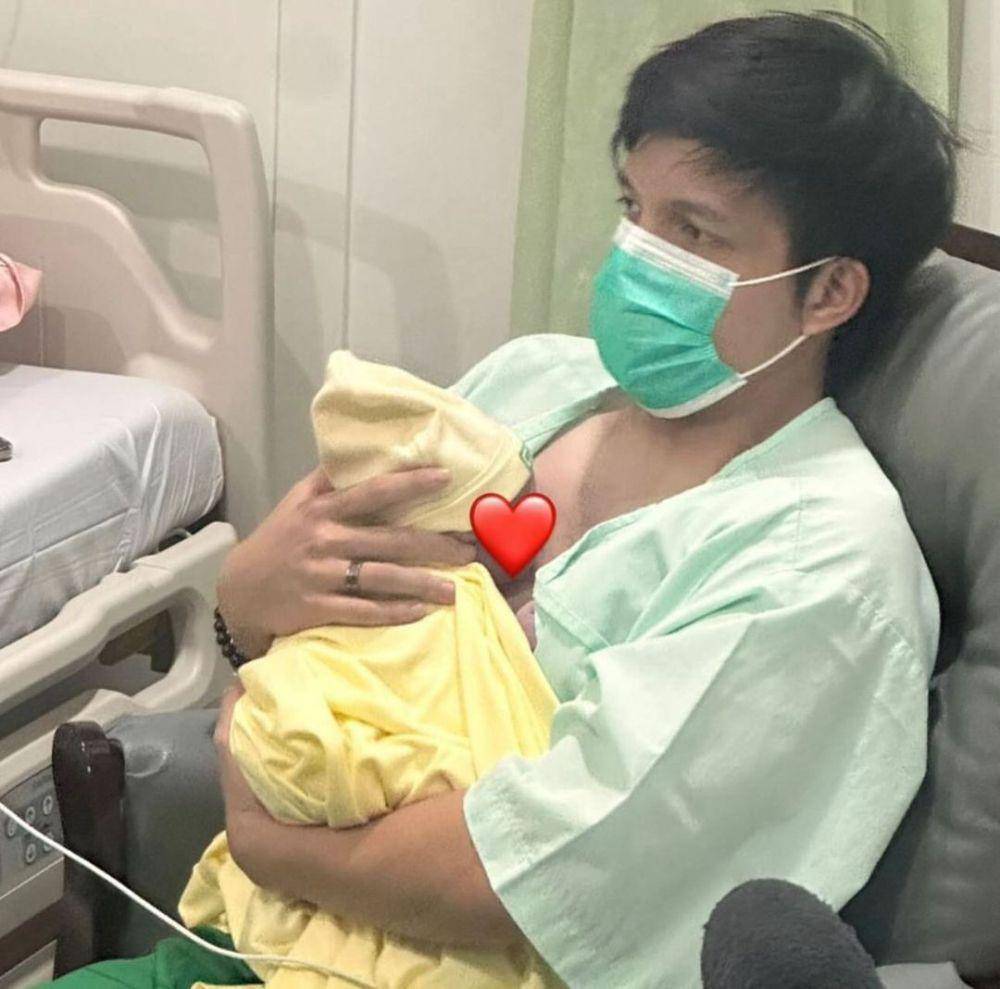 Aurel melahirkan anak kedua (instagram.com/krisdayantilemos)