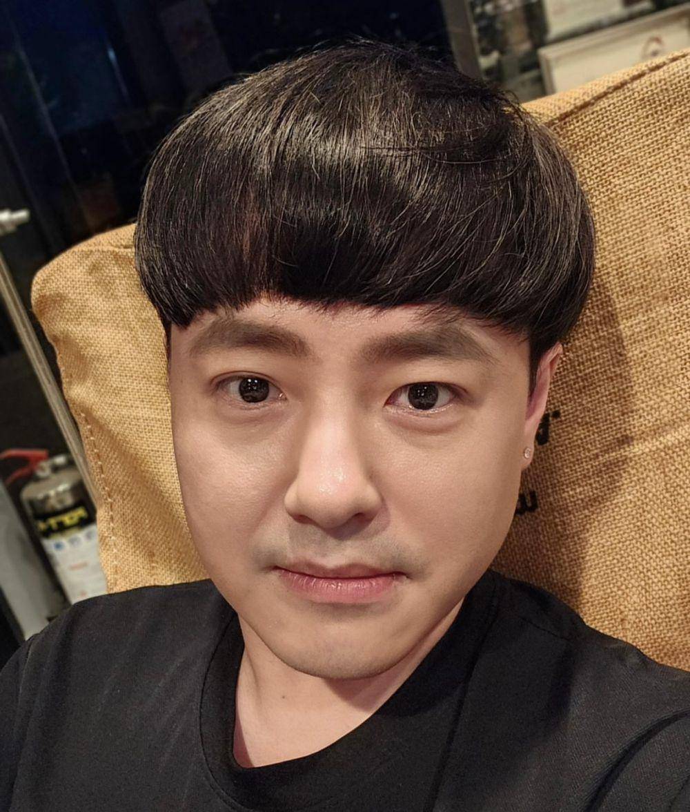 Noh Yoon Min (instagram.com/noumincofe)