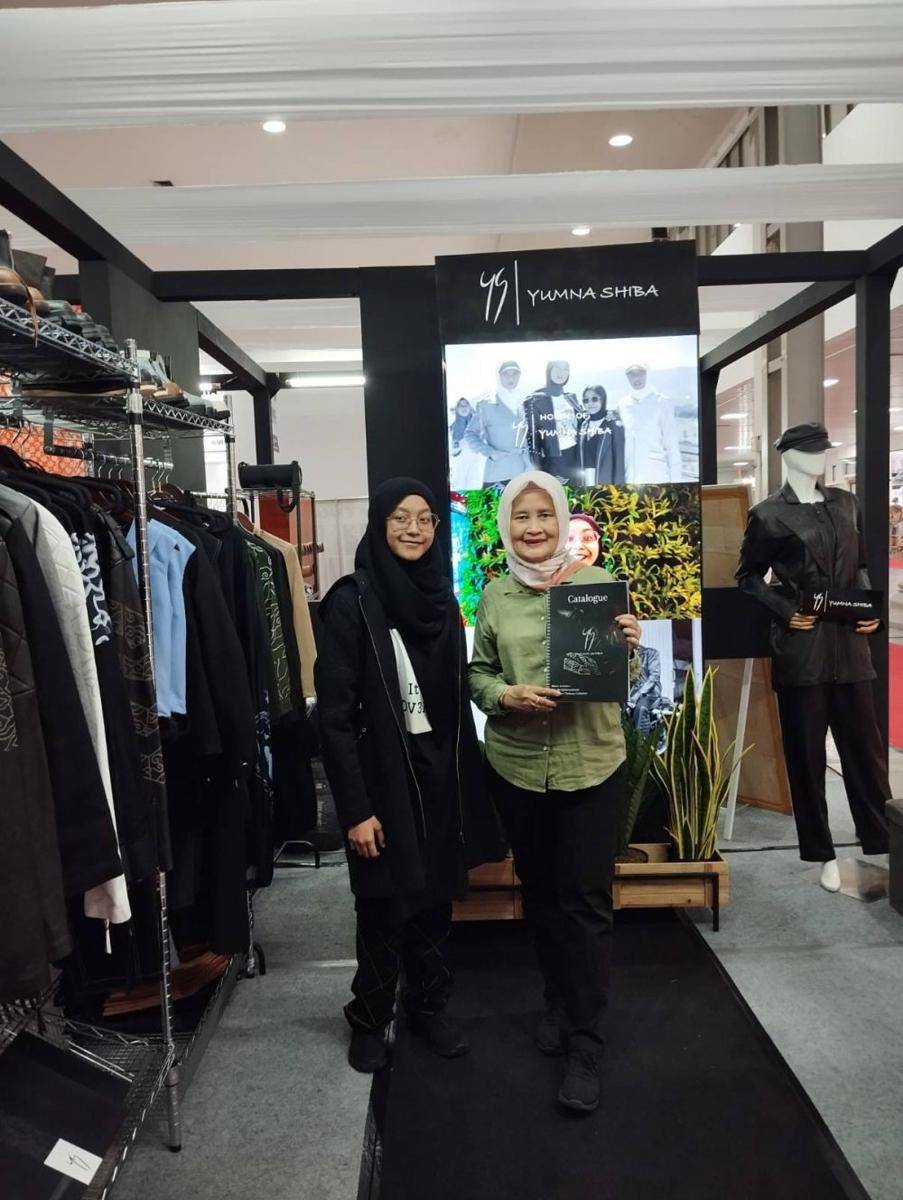 Yumna Shiba dan Kepala Disperindag DIY, Syam Arjayanti. (Dok. Istimewa)