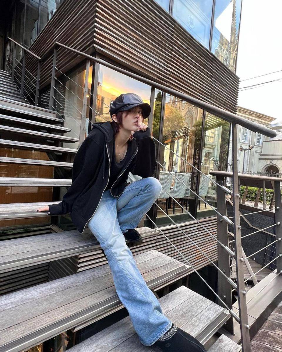 padu padan celana oversize ala Yuta NCT (instagram.com/yuu_taa_1026)