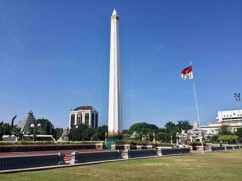 Tugu Pahlawan Surabaya (instagram.com/anne_delly)