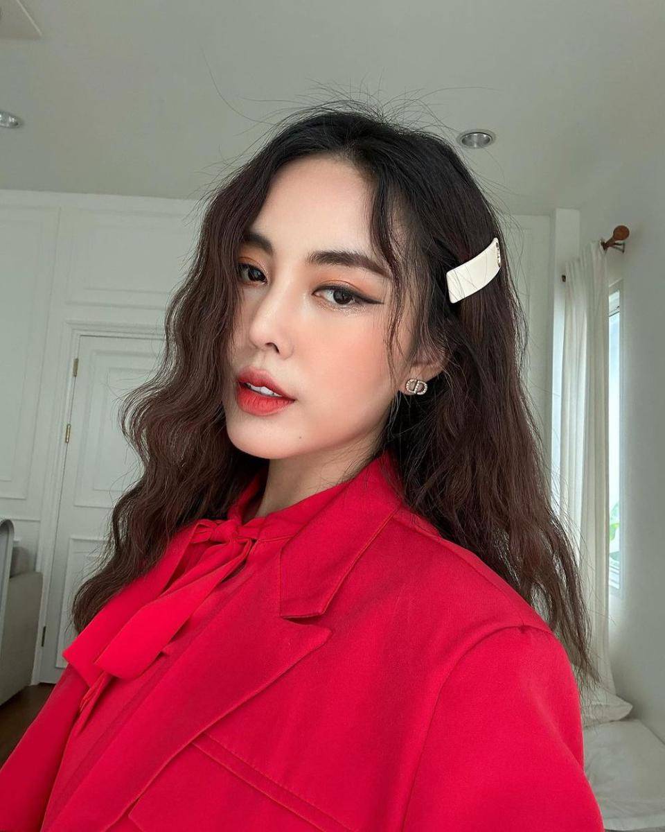 Bew Varaporn (instagram.com/bewvaraporn)