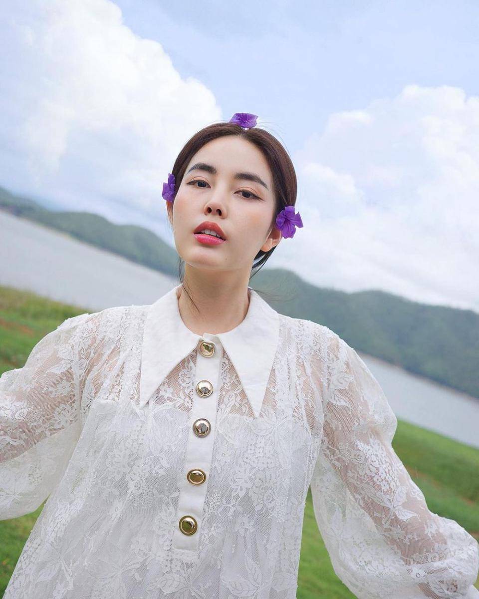 Bew Varaporn (instagram.com/bewvaraporn)
