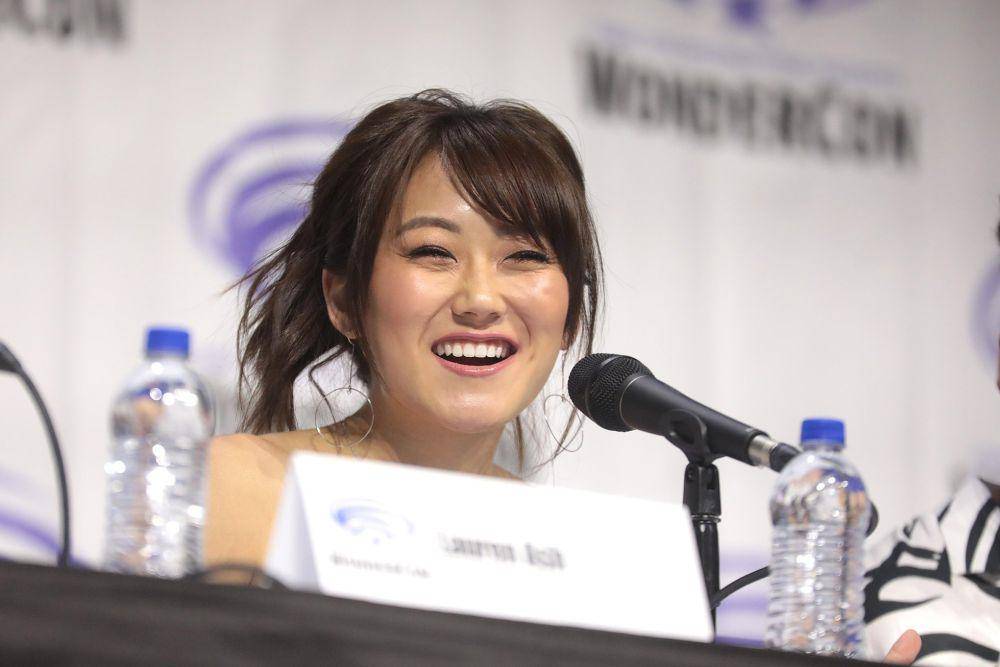 Karen Fukuhara pada acara WonderCon 2019 di Anaheim Convention Center, California (commons.wikimedia.org/Gage Skidmore)