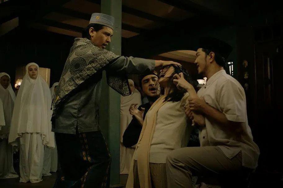 Penjelasan Ending Film Sijjin, Darah Siapa yang Dipakai untuk Santet?