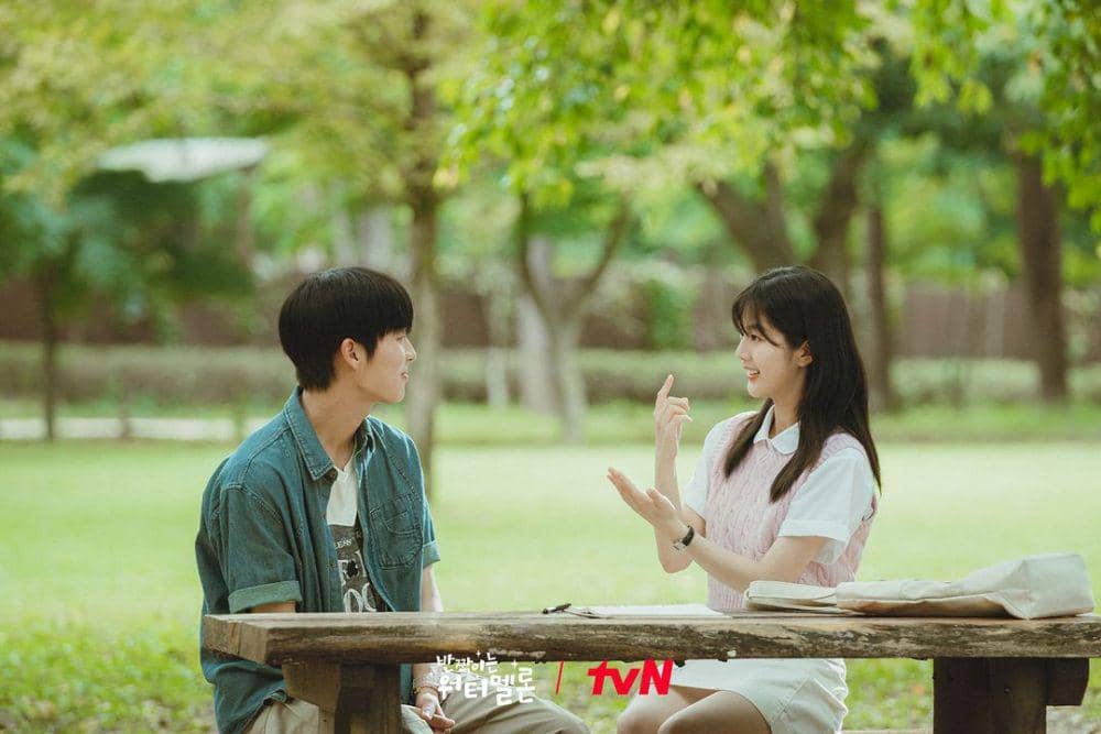 cuplikan drama Twinkling Watermelon (instagram.com/tvn_drama)