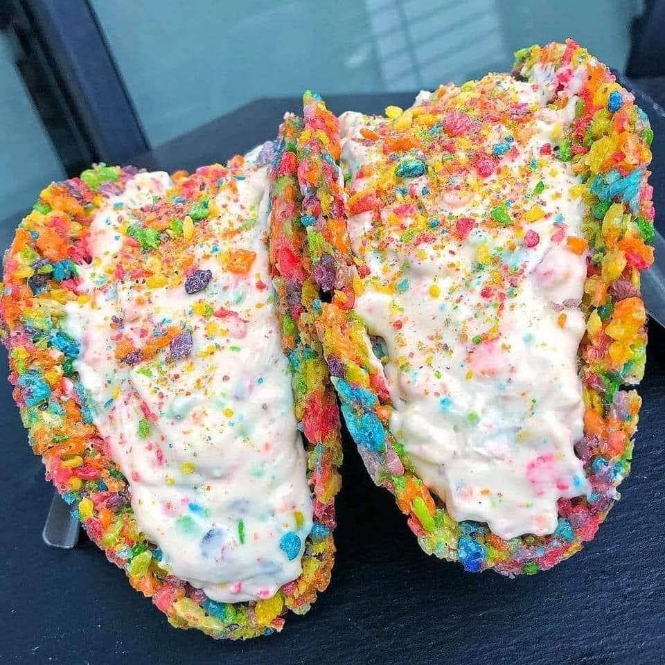 potret hidangan cheesecake nyentrik (reddit.com/user/ClaireDacloush)